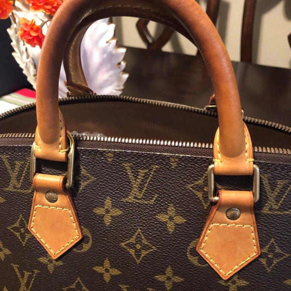 Authentic LV Alma - Picture 3 of 6